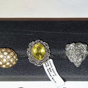 Chic Women's Ring Collection with Silver, Gold, and Red Accents